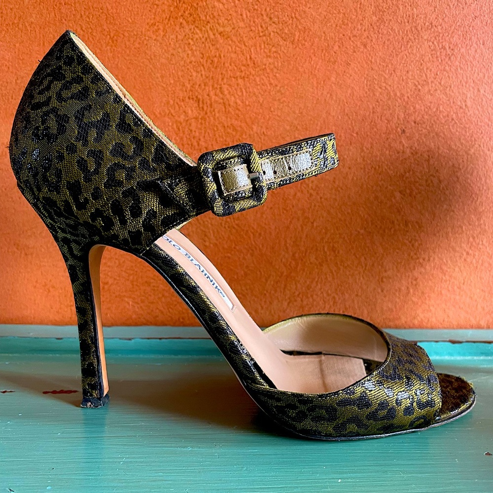 Manolo Blahnik Leopard Print Peep Toe Heels